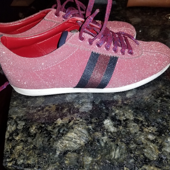 pink glitter gucci shoes